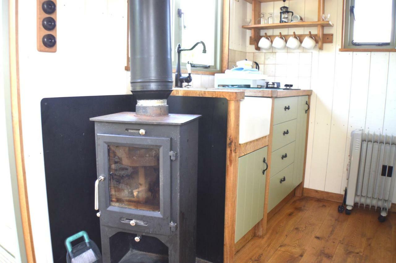 Rose Shepherds Hut Badlesmere Esterno foto